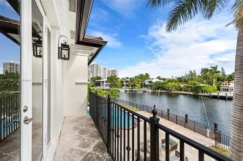 455 Centre Island Golden Beach FL 33160