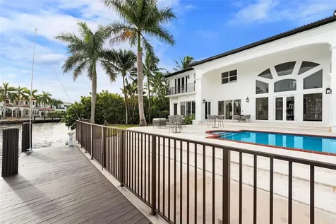 455 Centre Island Golden Beach FL 33160