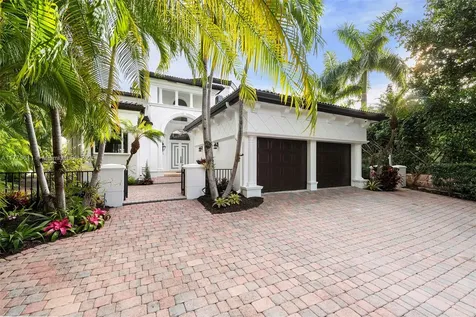455 Centre Island Golden Beach FL 33160
