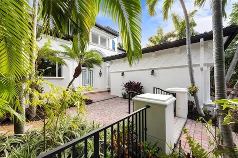 455 Centre Island Golden Beach FL 33160