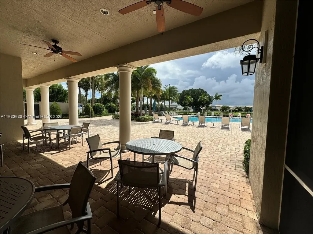 4330 Hillcrest Drive Hollywood FL 33021