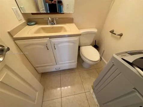 4330 Hillcrest Drive Hollywood FL 33021