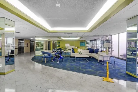 4330 Hillcrest Drive Hollywood FL 33021