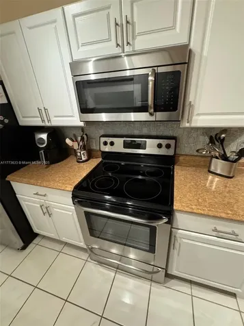 4330 Hillcrest Drive Hollywood FL 33021