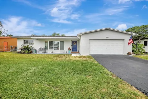 9460 NW 3rd Street Pembroke Pines FL 33024