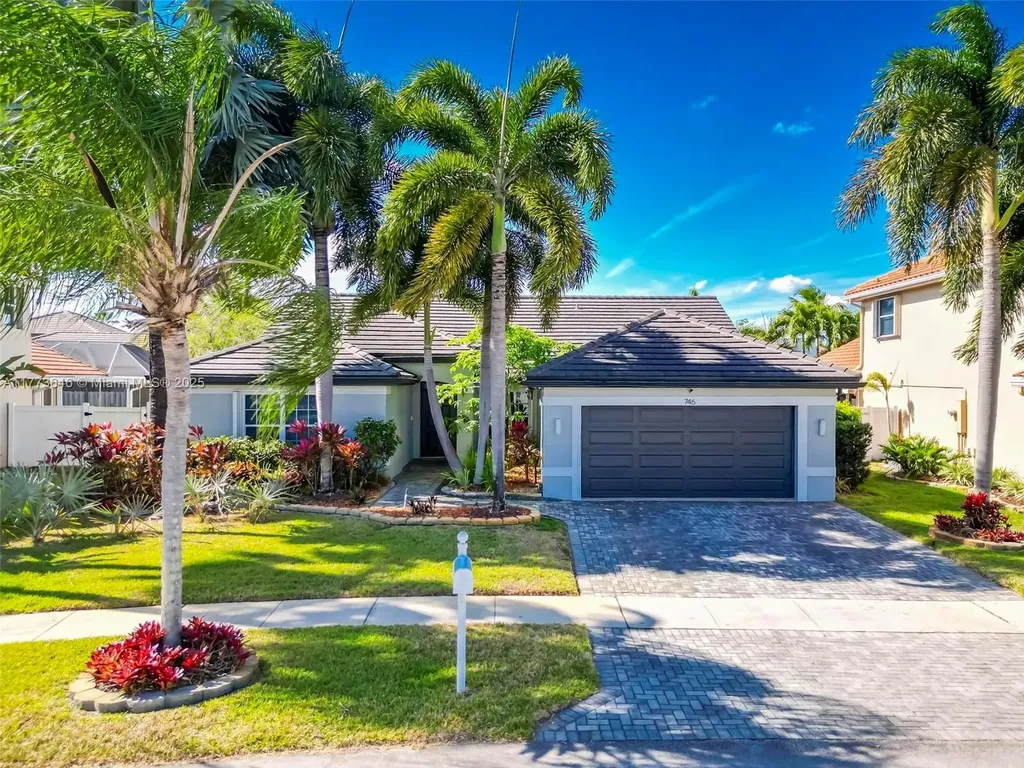 746 NW 176th Avenue Pembroke Pines FL 33029