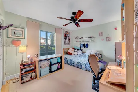746 NW 176th Avenue Pembroke Pines FL 33029