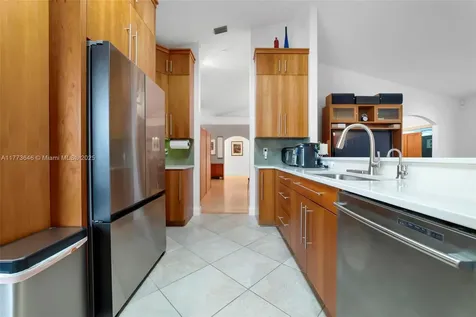 746 NW 176th Avenue Pembroke Pines FL 33029