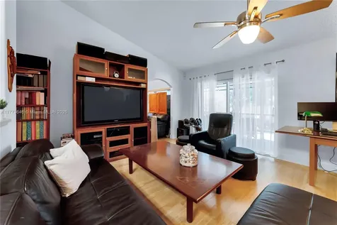 746 NW 176th Avenue Pembroke Pines FL 33029