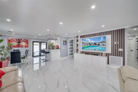 11991 SW 7th Street Miami FL 33184