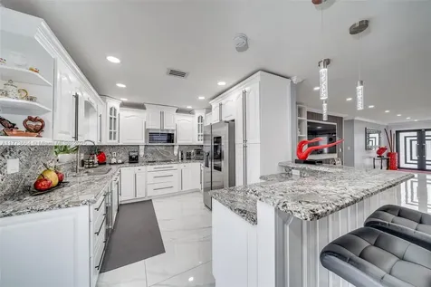 11991 SW 7th Street Miami FL 33184