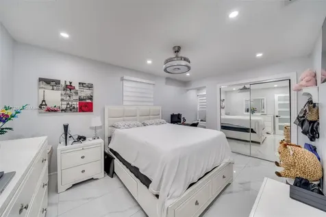 11991 SW 7th Street Miami FL 33184