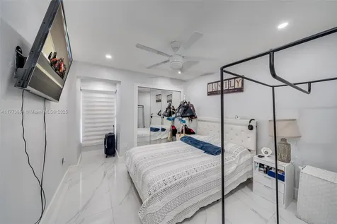 11991 SW 7th Street Miami FL 33184