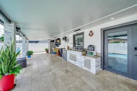 11991 SW 7th Street Miami FL 33184