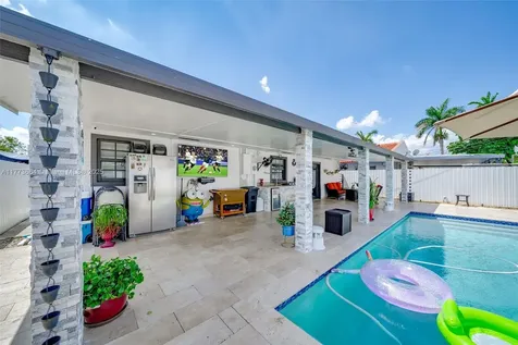 11991 SW 7th Street Miami FL 33184
