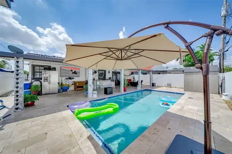 11991 SW 7th Street Miami FL 33184