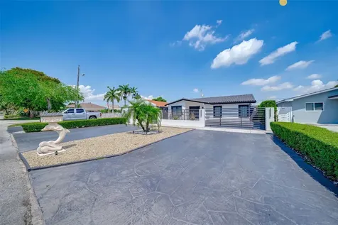 11991 SW 7th Street Miami FL 33184