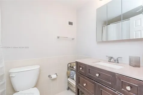 3505 S Ocean Drive Hollywood FL 33019