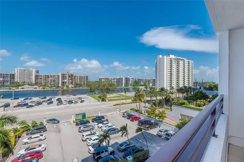 3505 S Ocean Drive Hollywood FL 33019