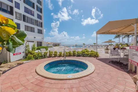 3505 S Ocean Drive Hollywood FL 33019