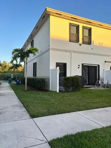 1130 SW 6th Avenue Florida City FL 33034