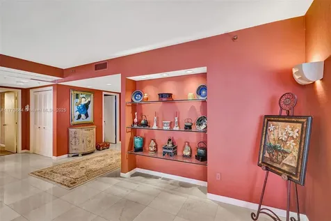 10175 Collins Avenue Bal Harbour FL 33154
