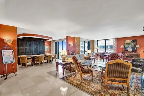 10175 Collins Avenue Bal Harbour FL 33154