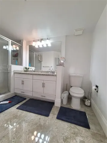 17100 N Bay Road Sunny Isles Beach FL 33160
