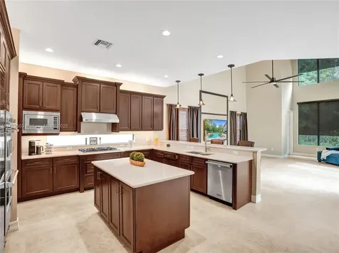 8437 Hawks Gully Avenue Delray Beach FL 33446