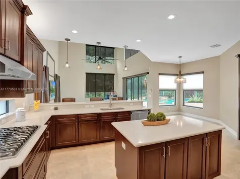 8437 Hawks Gully Avenue Delray Beach FL 33446