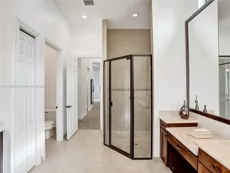 8437 Hawks Gully Avenue Delray Beach FL 33446
