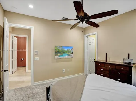 8437 Hawks Gully Avenue Delray Beach FL 33446