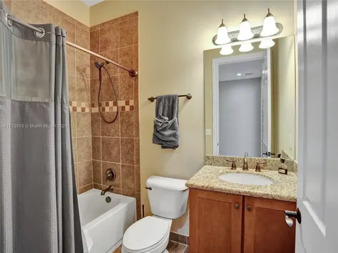8437 Hawks Gully Avenue Delray Beach FL 33446