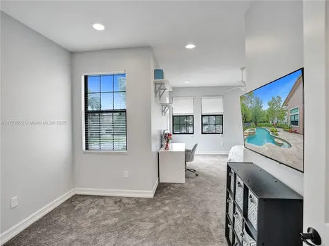 8437 Hawks Gully Avenue Delray Beach FL 33446