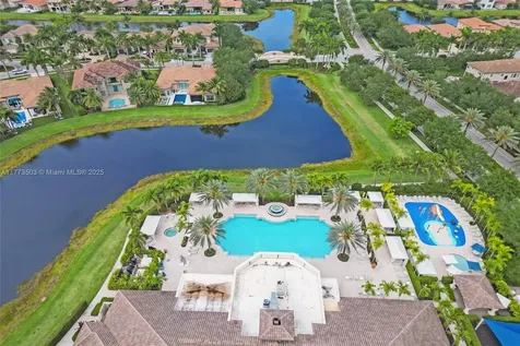 8437 Hawks Gully Avenue Delray Beach FL 33446