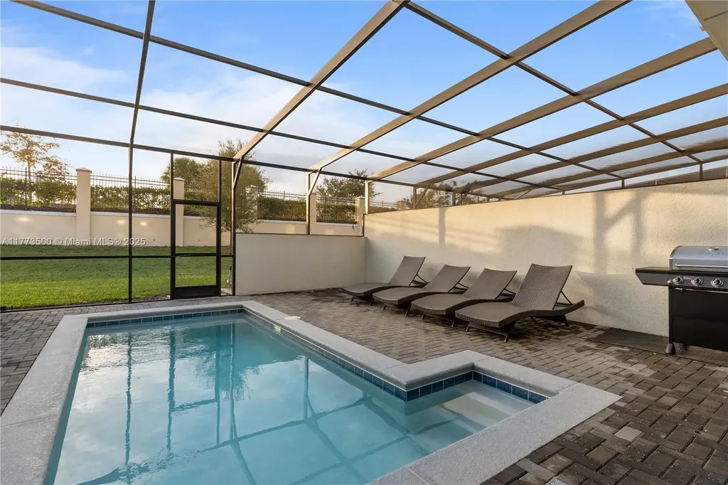 2428 Dubai Street Kissimmee FL 34747