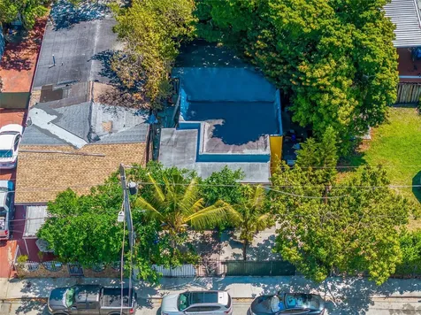 3123 NW 3rd Avenue Miami FL 33127
