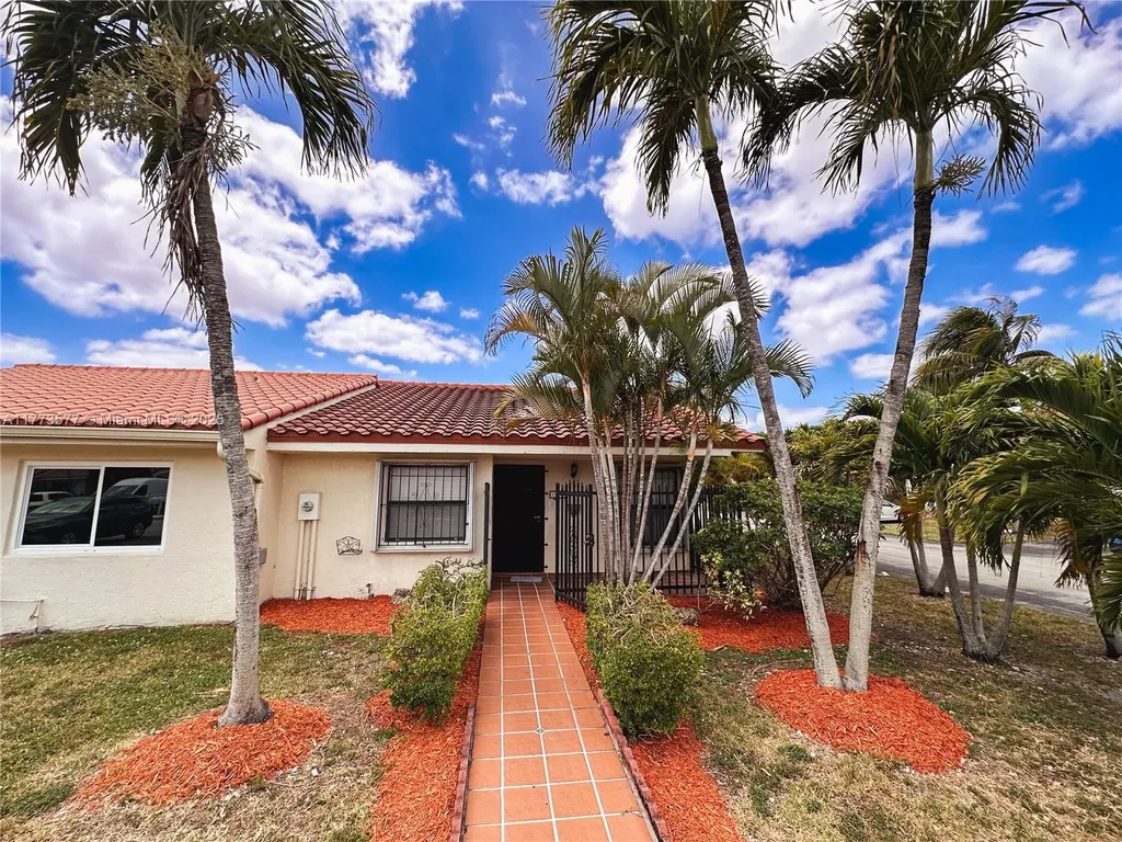 12459 SW 17th Lane Miami FL 33175