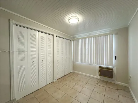 12459 SW 17th Lane Miami FL 33175
