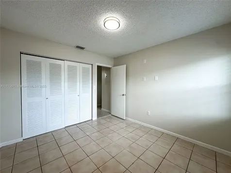 12459 SW 17th Lane Miami FL 33175