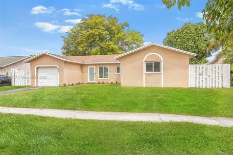 8331 NW 47th Court Lauderhill FL 33351