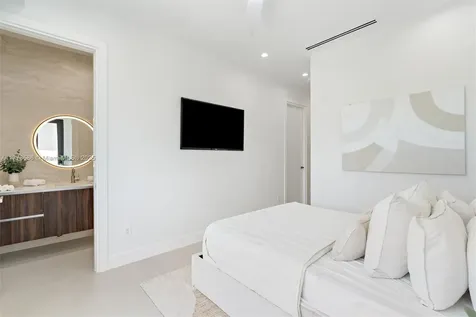 1408 NE 5th Street Fort Lauderdale FL 33301