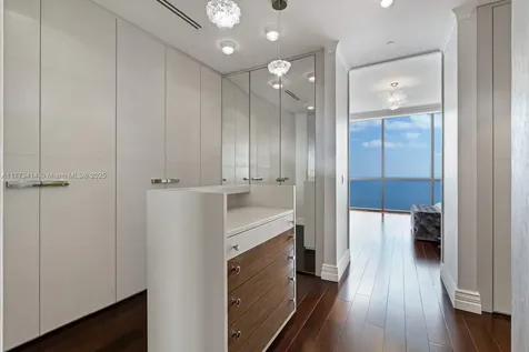 17749 Collins Avenue Sunny Isles Beach FL 33160