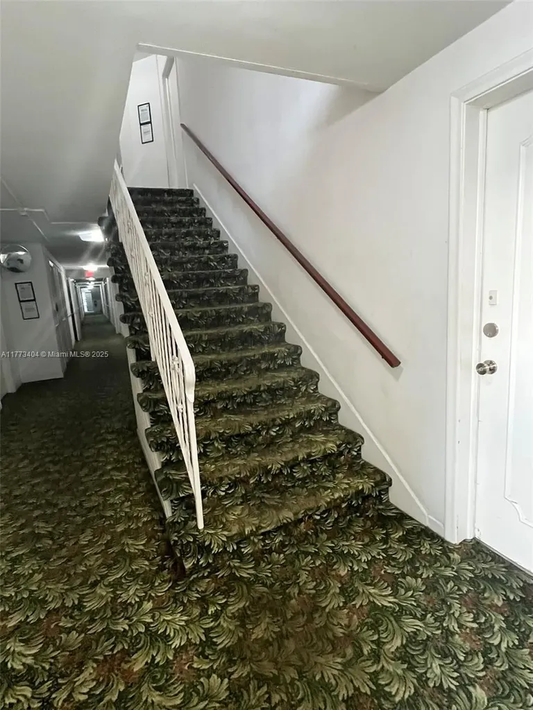 1821 NE 62nd Street Fort Lauderdale FL 33308