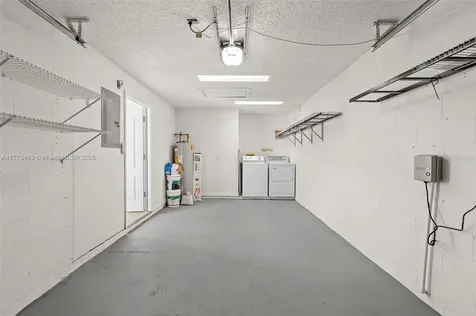 4604 Hunts Avenue Plant City FL 33566