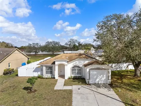 4604 Hunts Avenue Plant City FL 33566
