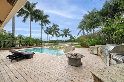 2174 Quail Roost Drive Weston FL 33327