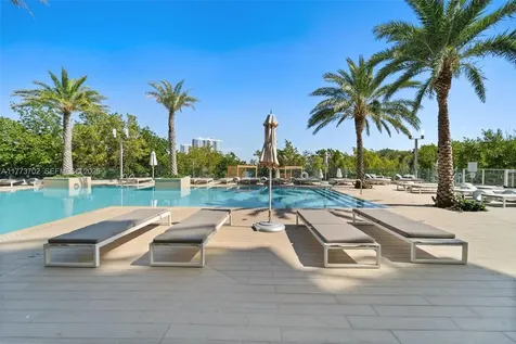 16385 Biscayne Boulevard North Miami Beach FL 33160