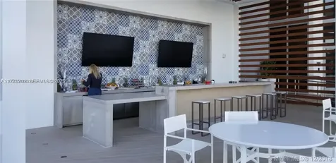 16385 Biscayne Boulevard North Miami Beach FL 33160