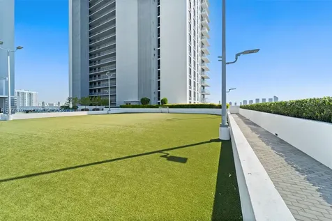 16385 Biscayne Boulevard North Miami Beach FL 33160